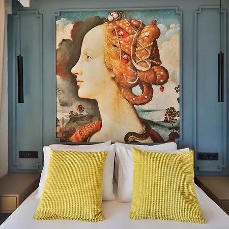 Neva Hotel *